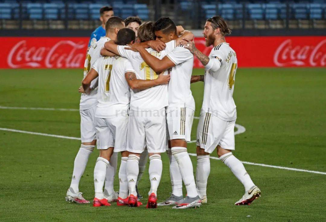 博洛尼亚vs那不勒斯：奥尔索利尼、达林加首发，麦克托米奈、霍伊伦出战